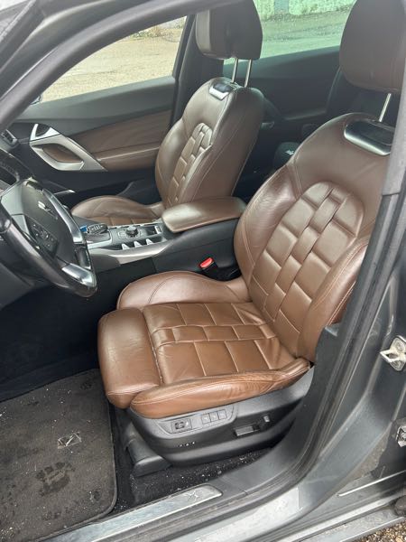 Ds 5 ds5 2 litre 163 chevaux propre