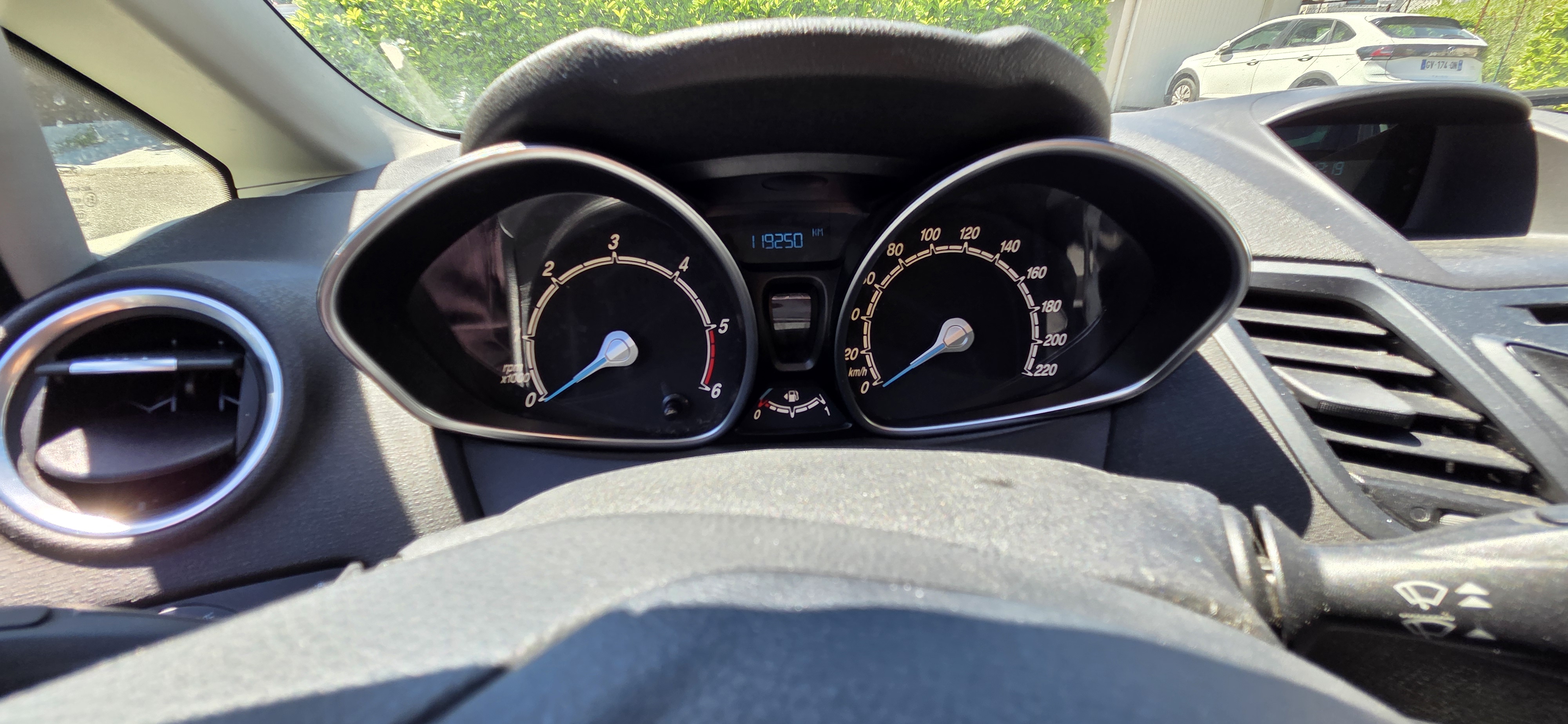 Ford Fiesta V (2) 1.6 TDCI 95 FAP TREND 5P