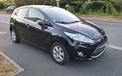 Ford Fiesta V (2) 1.5 TDCI 95 TITANIUM 5P