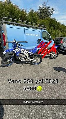 YAMAHA YZF