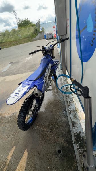 YAMAHA YZF
