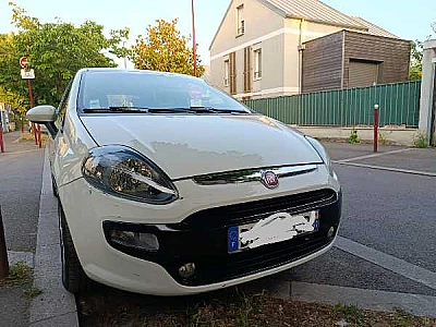 Fiat Punto Evo 1.3 MULTIJET 75 S&amp;S DPF DYNAMIC 5P