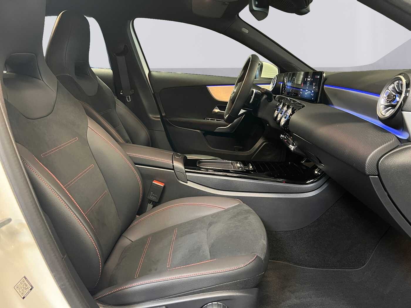 Mercedes-Benz A 200  d AMG Line