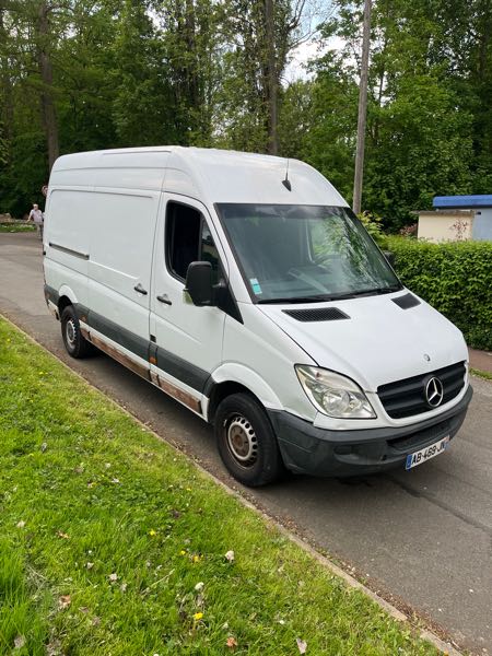 Mercedes-Benz Sprinter II 30 CHASSIS CABINE 311 CDI 3200KG
