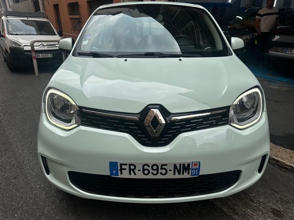 Renault Twingo III (2) 1.0 SCE 75 ZEN