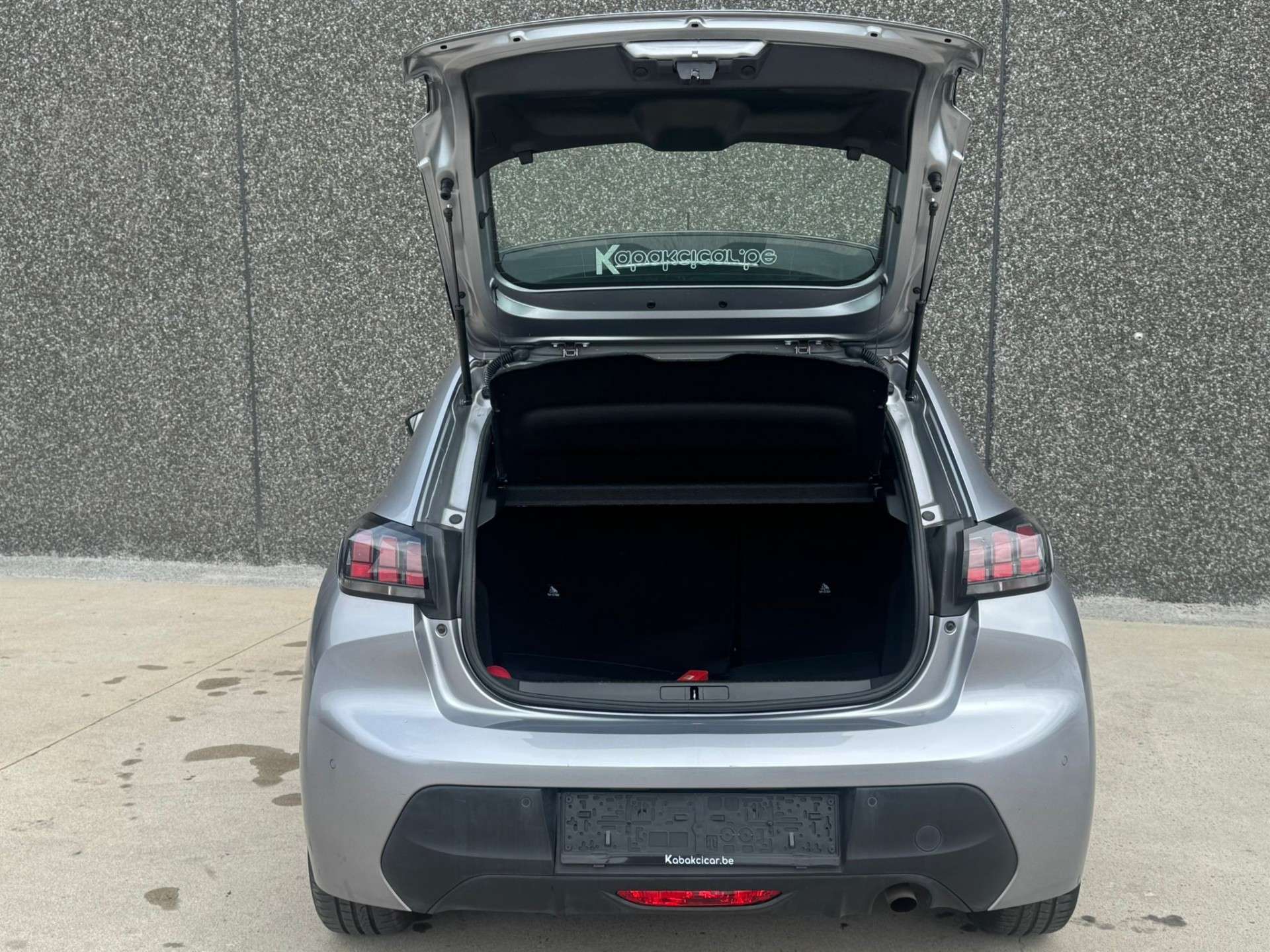 Peugeot 208 1.2i//59.000 KM// FULL CARNET//CARPLAY/GARANTIE