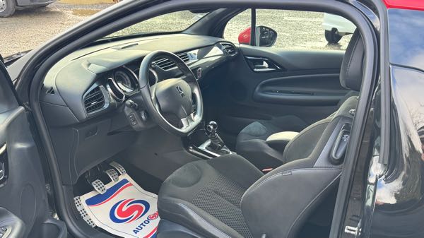 Citroen Ds3 1.6 THP 155 SPORT CHIC