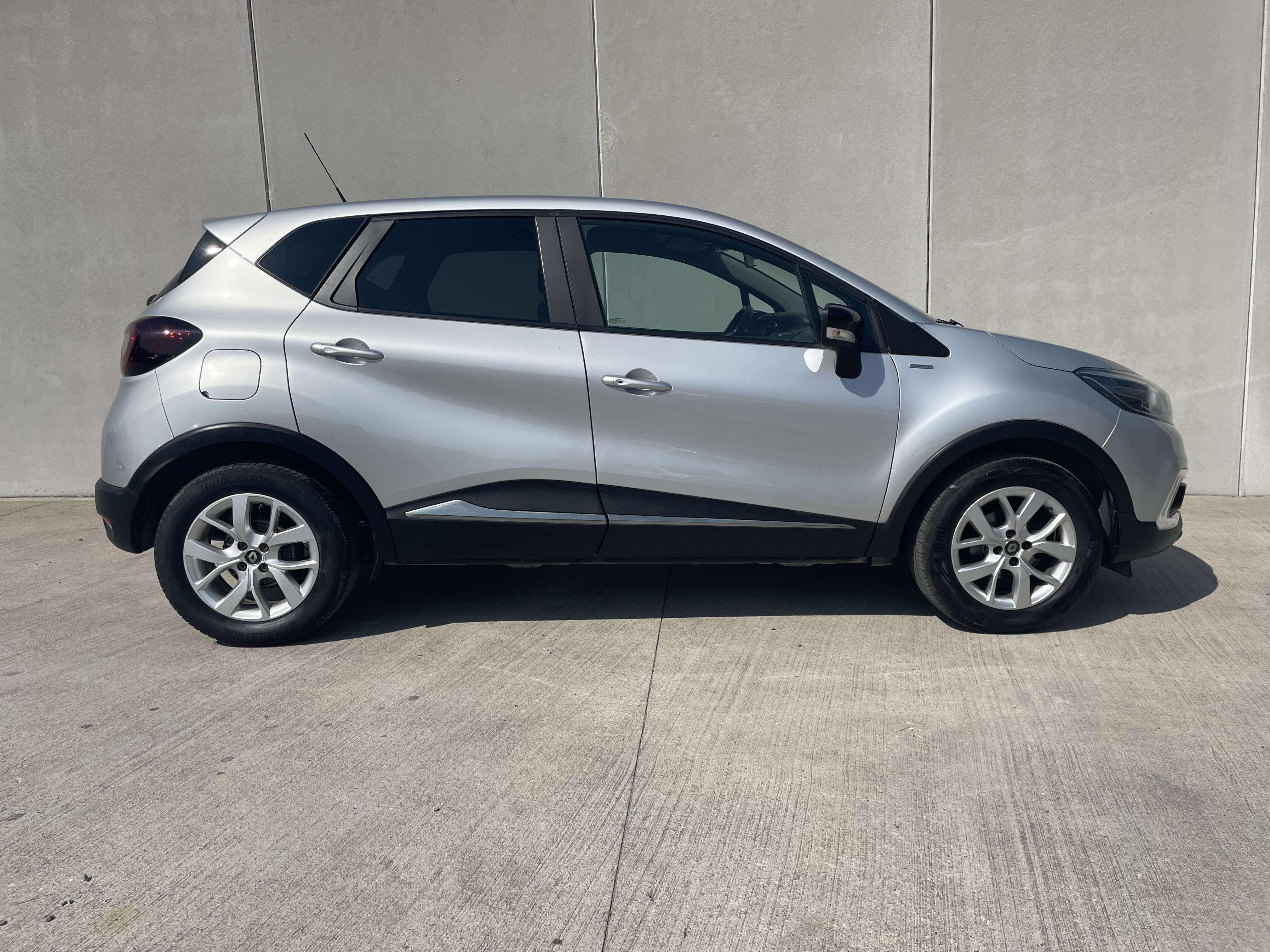 Renault Captur 0.9 TCe Limited/GPS/CLIMATISATION/CRUISE/LIMITEUR