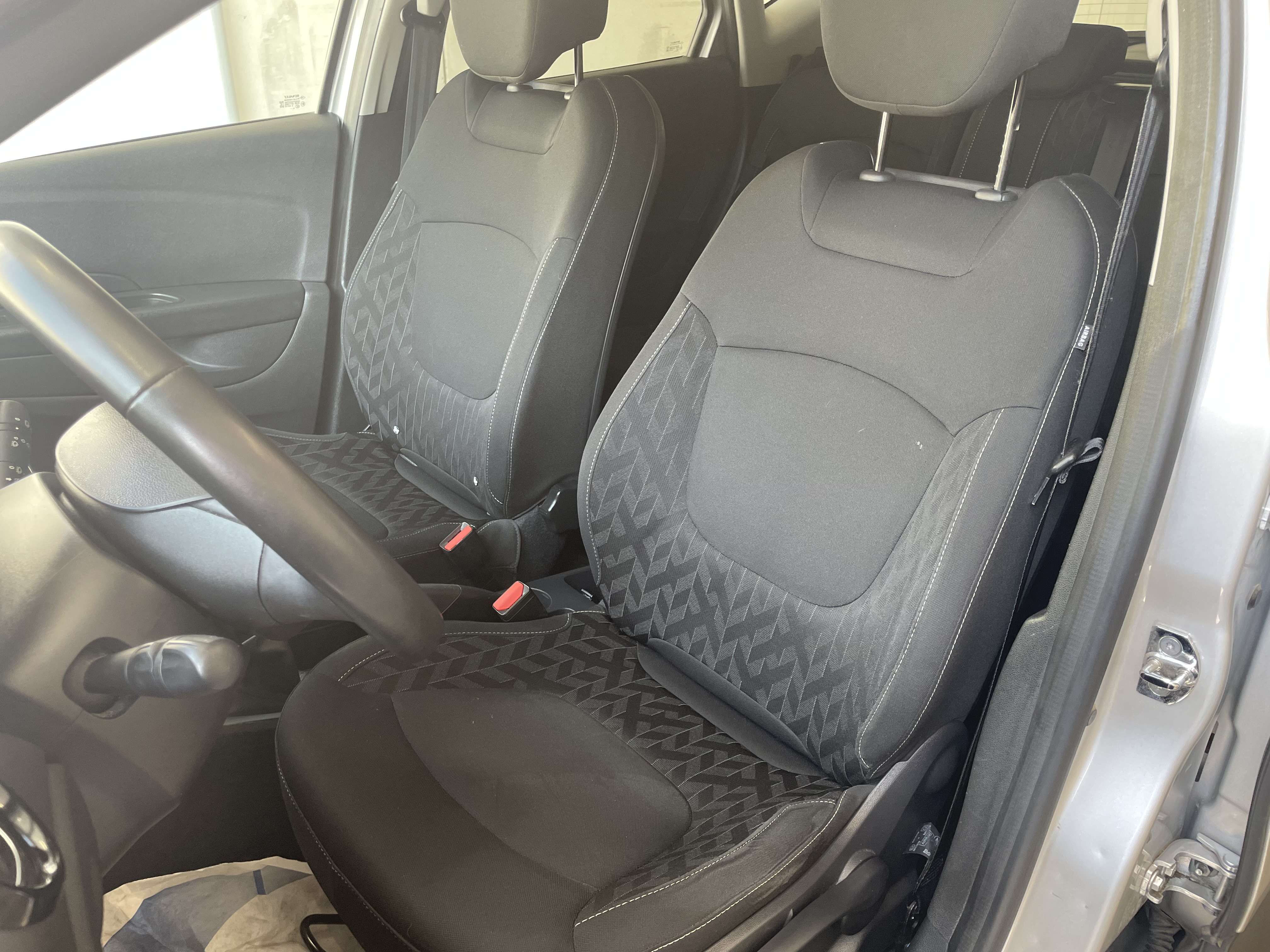 Renault Captur 0.9 TCe Limited/GPS/CLIMATISATION/CRUISE/LIMITEUR