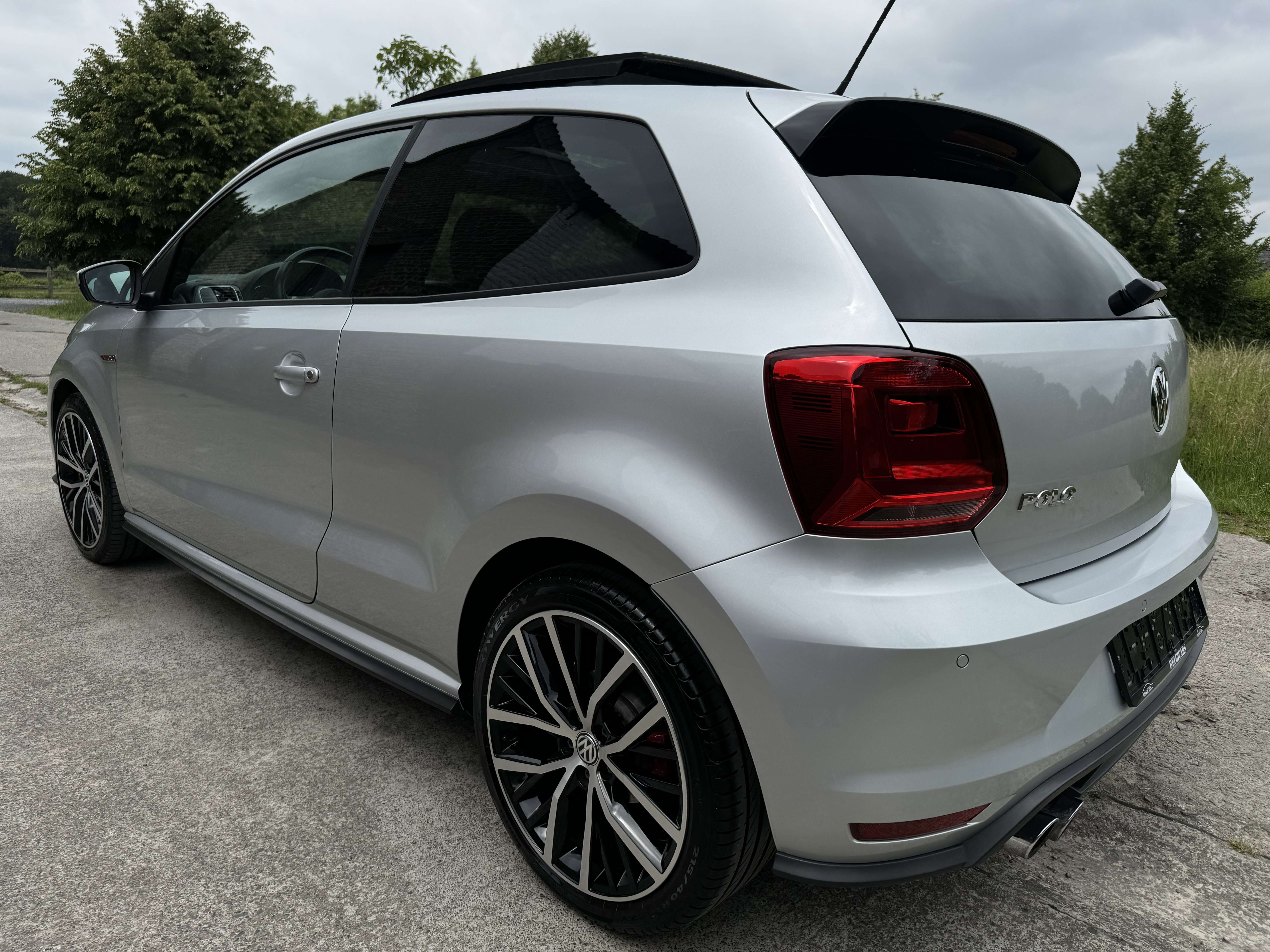 Volkswagen Polo GTI 1.8 TSI DSG * PANO * GPS * RARE TROIS PORTES*
