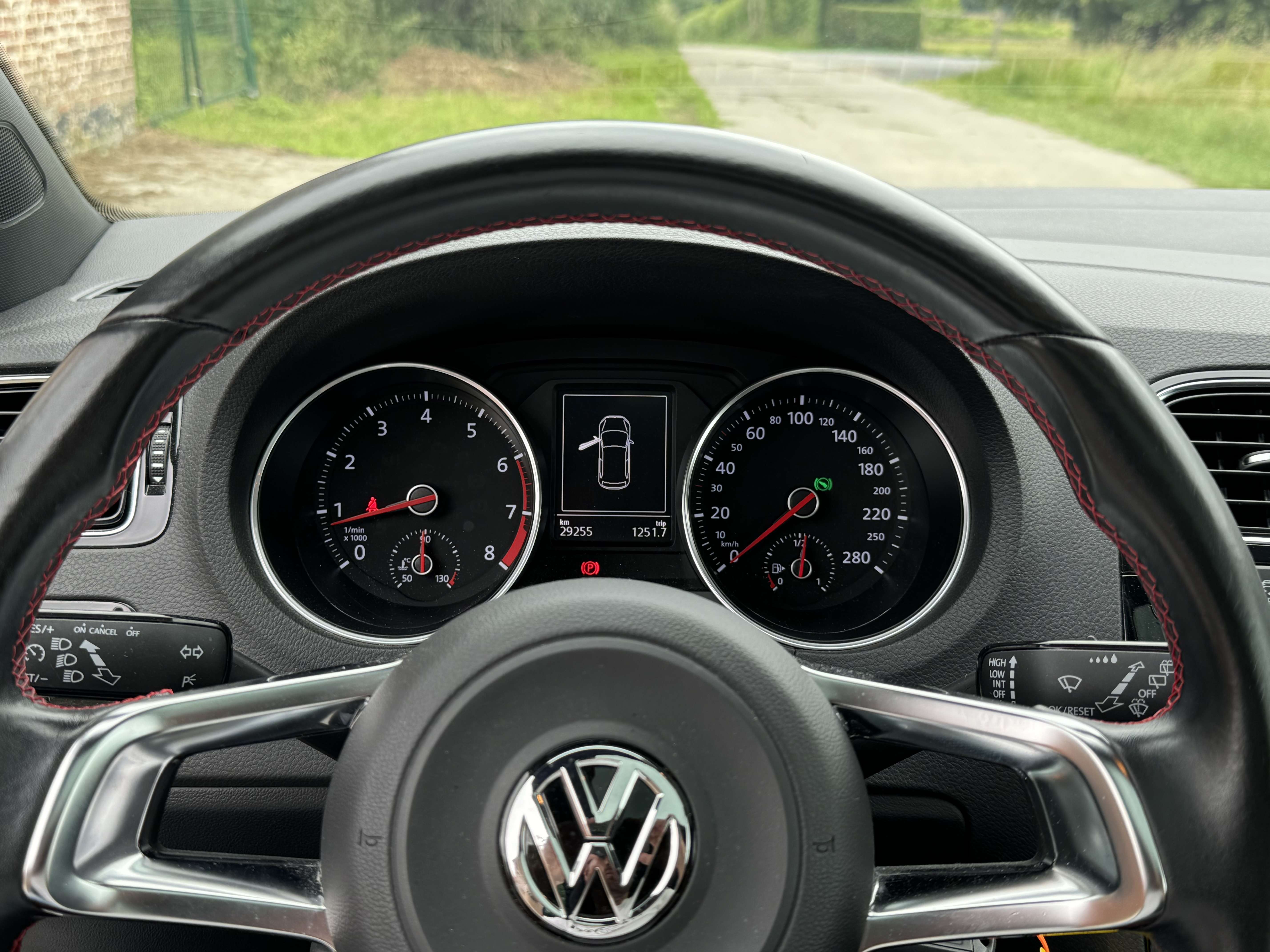 Volkswagen Polo GTI 1.8 TSI DSG * PANO * GPS * RARE TROIS PORTES*