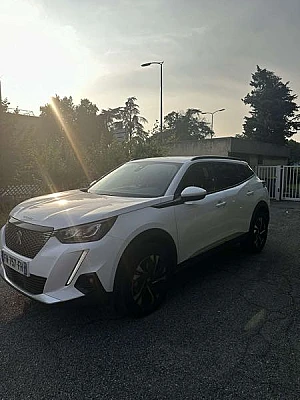 Peugeot 2008 II 1.5 BLUEHDI 130 S&amp;S EAT8 ALLURE PACK
