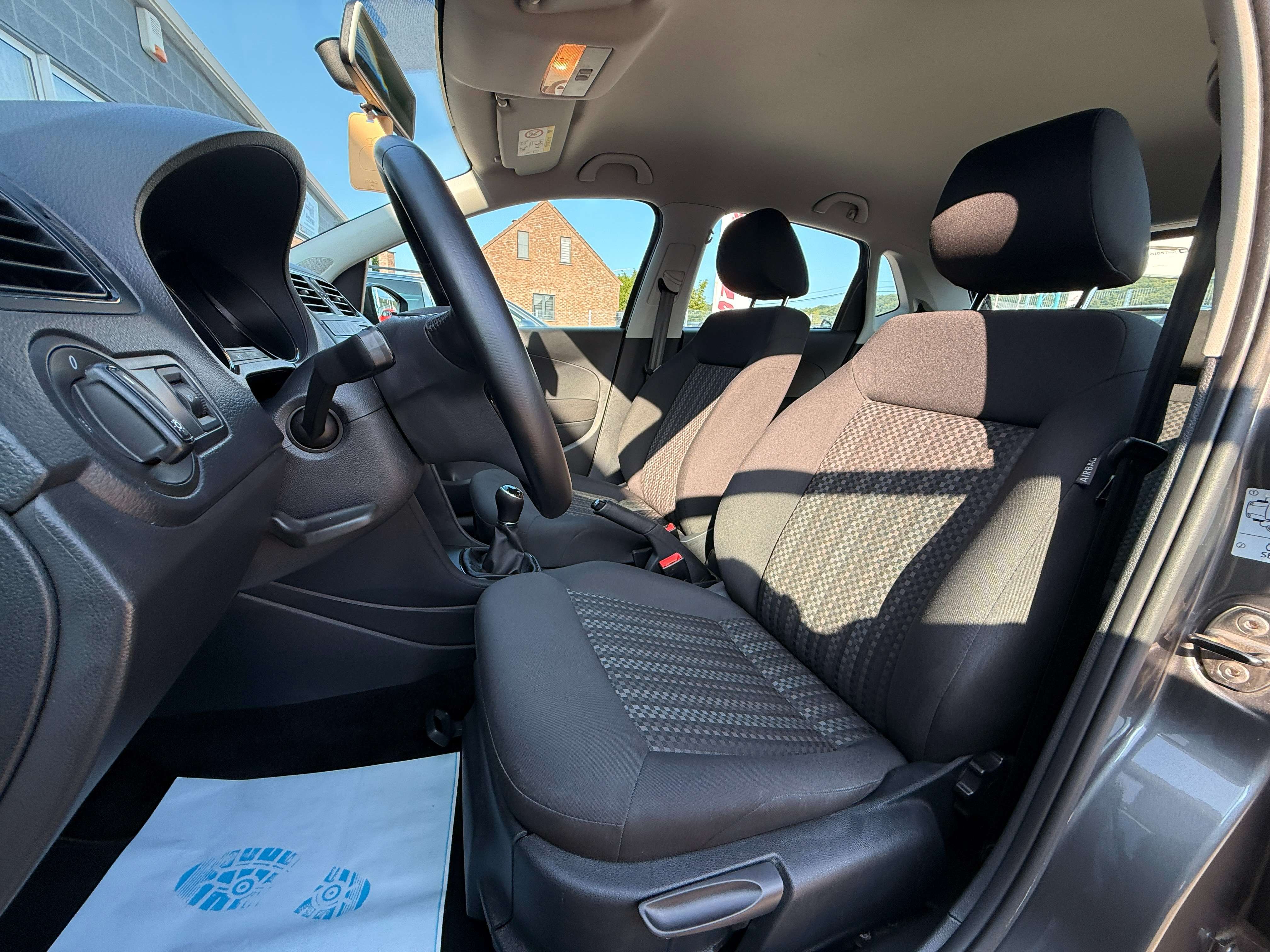 Volkswagen Polo 1.0i*Trendline*Garantie 12 Mois*Airco*Ecran*Euro6b