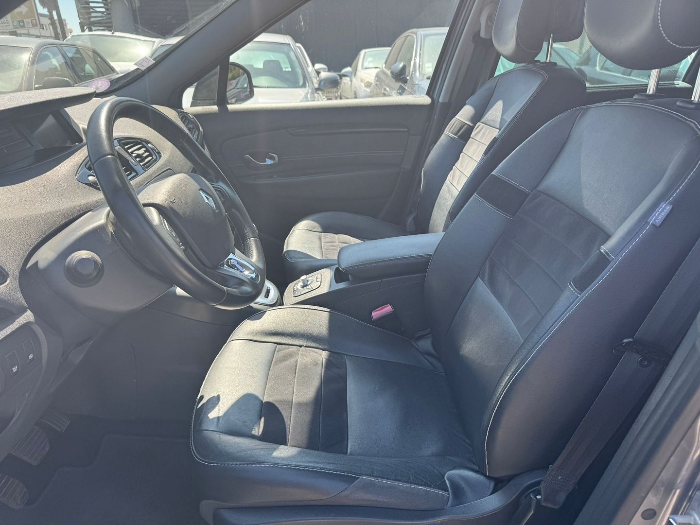 Renault SCENIC III 1.2 TCE 130CH ENERGY LOUNGE 2015