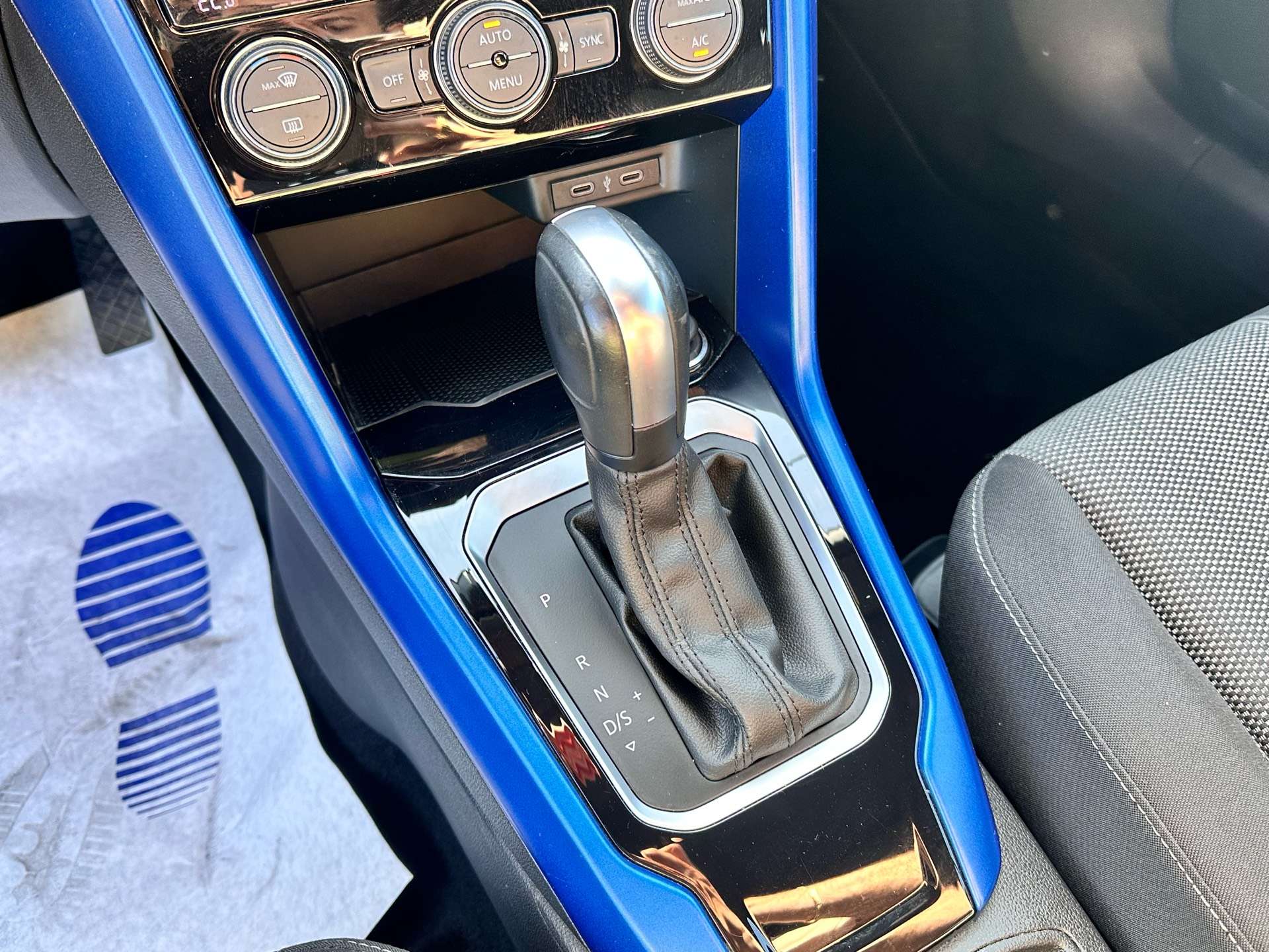 Volkswagen T-Roc Cabriolet 1.5 TSI OPF DSG