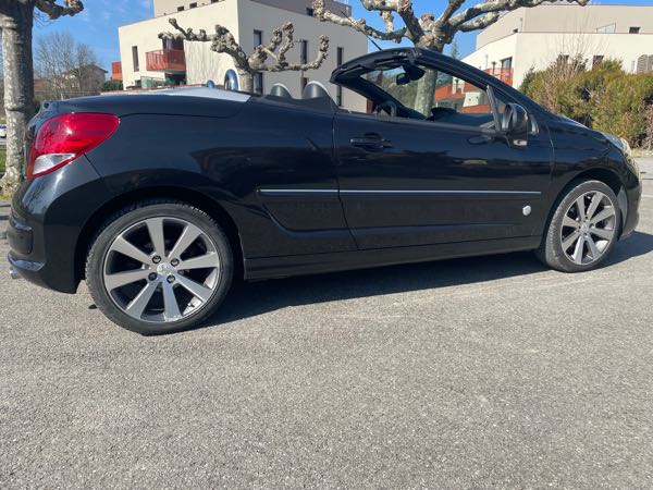 Peugeot 207 (2) CC 1.6 VTI 16V 120 ROLAND GARROS