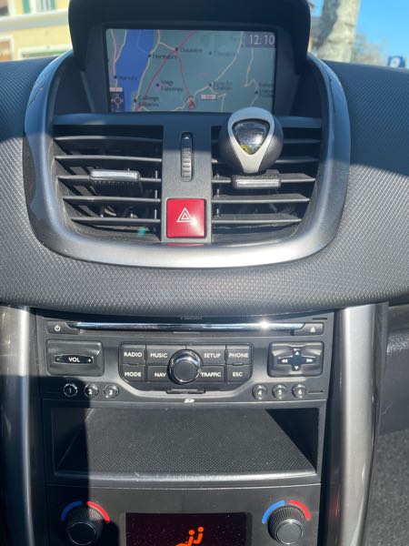 Peugeot 207 (2) CC 1.6 VTI 16V 120 ROLAND GARROS