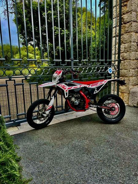 BETA SUPERMOTARD RR TRACK