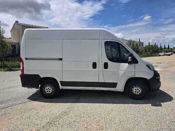 Peugeot Boxer II (2) 2.0 BLUEHDI 160 S&amp;S PREMIUM PACK 333 L2H2