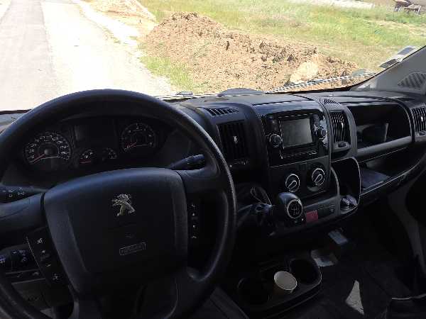 Peugeot Boxer II (2) 2.0 BLUEHDI 160 S&amp;S PREMIUM PACK 333 L2H2