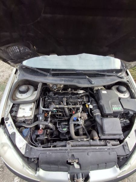 Peugeot 206 (2) 2.0 HDI STYLE 5P