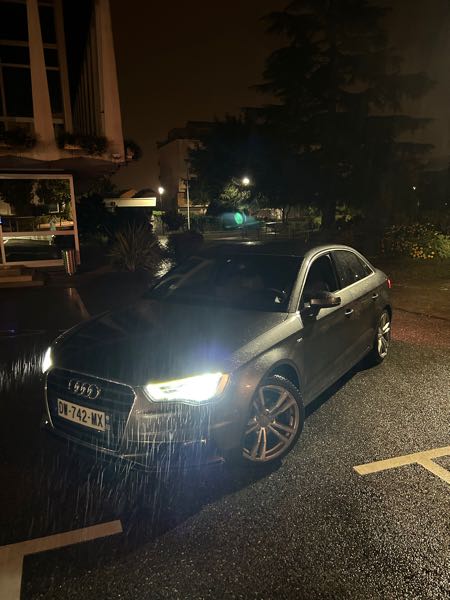 Audi A3 III (2) BERLINE 2.0 TDI 150 S LINE S TRONIC 6