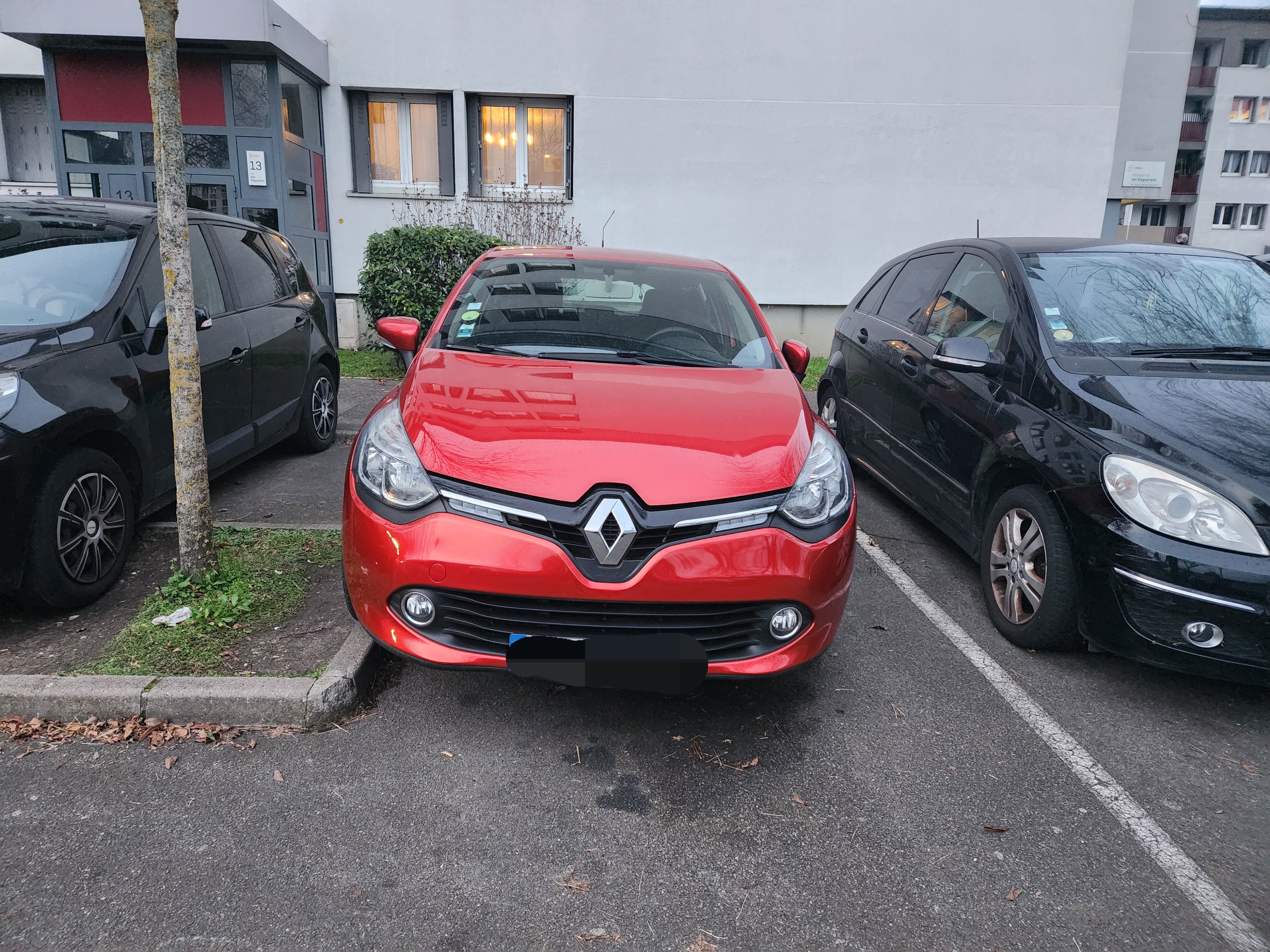 Renault Clio IV (2) 1.5 DCI 75 ENERGY ZEN