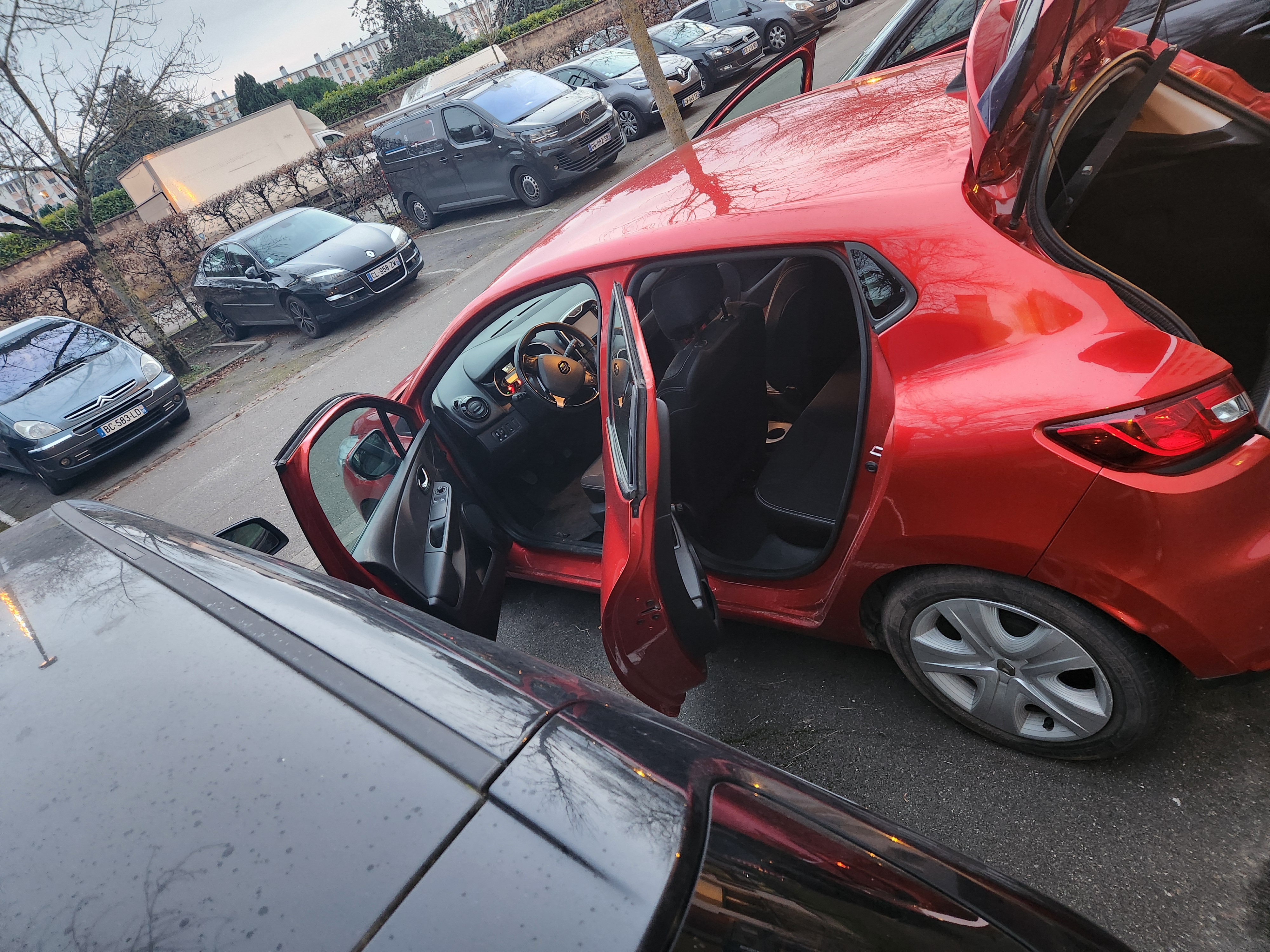 Renault Clio IV (2) 1.5 DCI 75 ENERGY ZEN