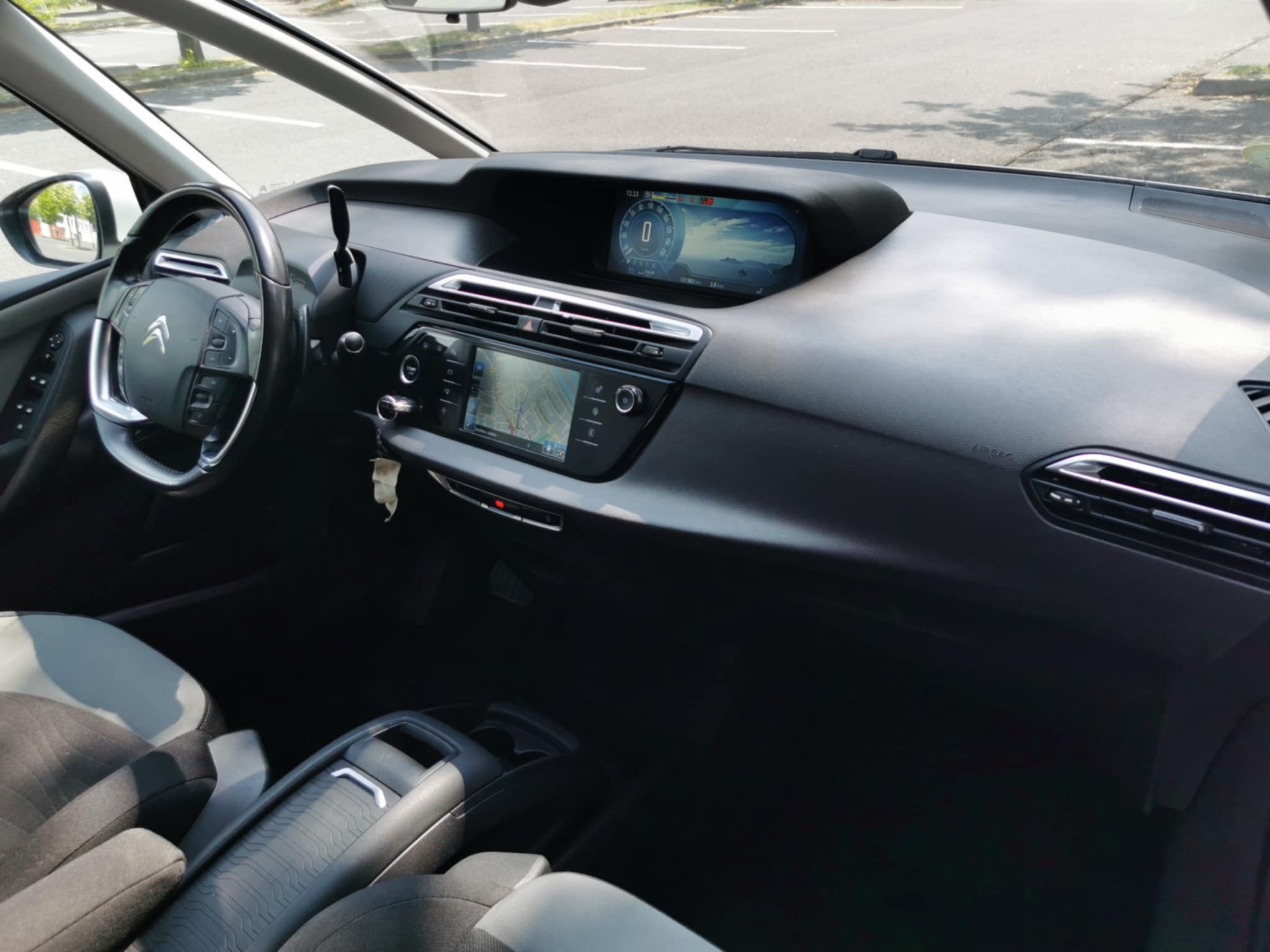 Citroen C4 II 1.6 BLUEHDI 120 S&amp;S INTENSIVE EAT6