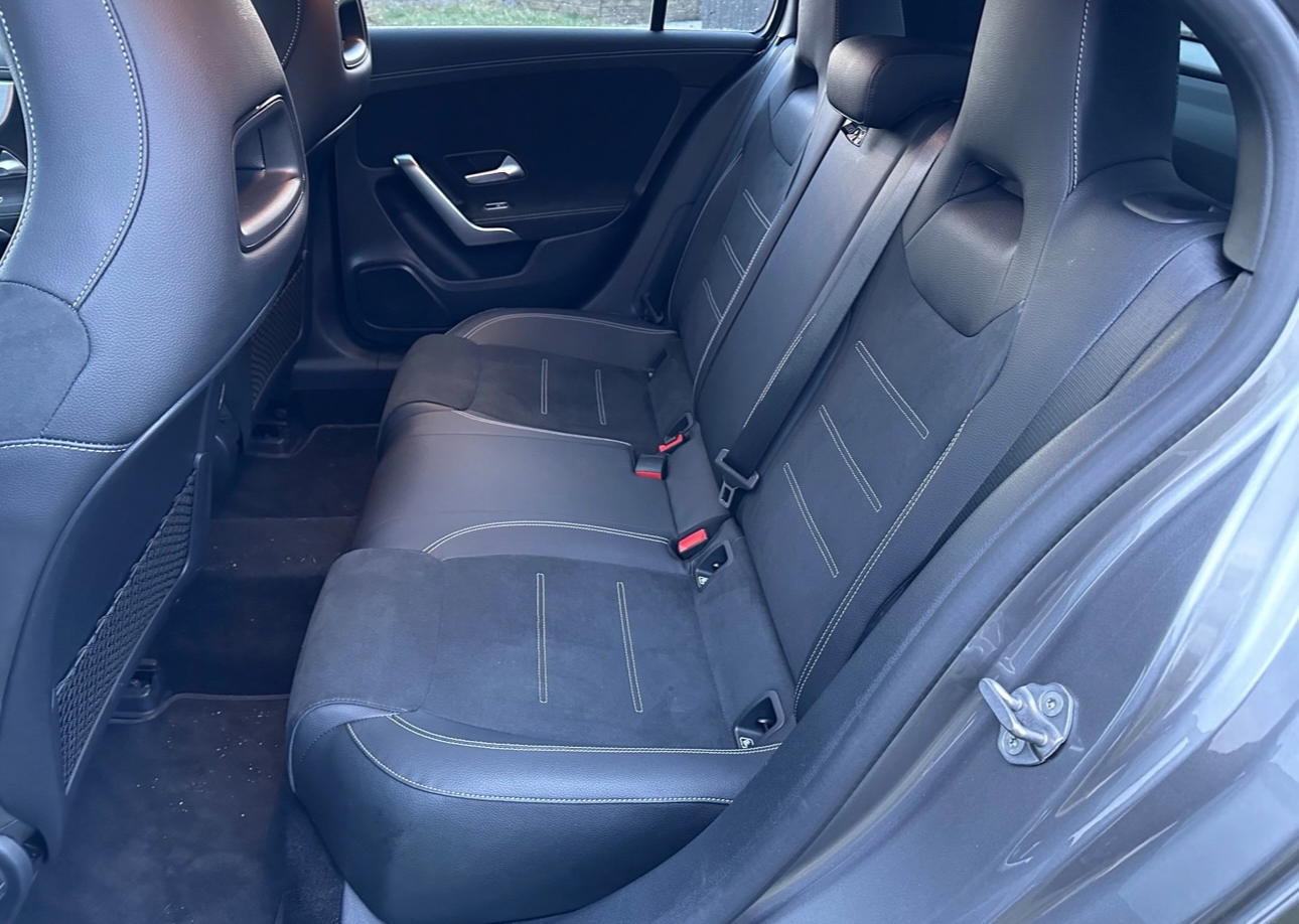 Mercedes-Benz Classe A IV BERLINE 180 D PROGRESSIVE LINE 8G-DCT