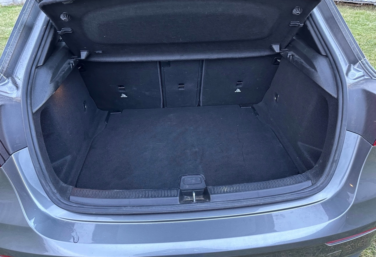 Mercedes-Benz Classe A IV BERLINE 180 D PROGRESSIVE LINE 8G-DCT