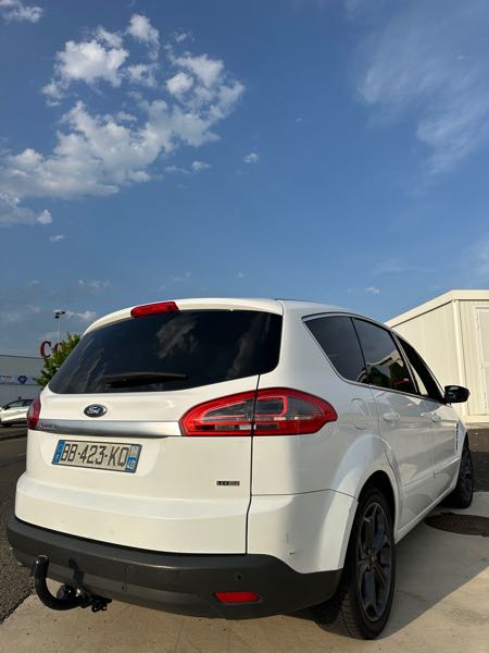 Ford S-max (2) 2.0 TDCI 140 FAP TITANIUM 7PL