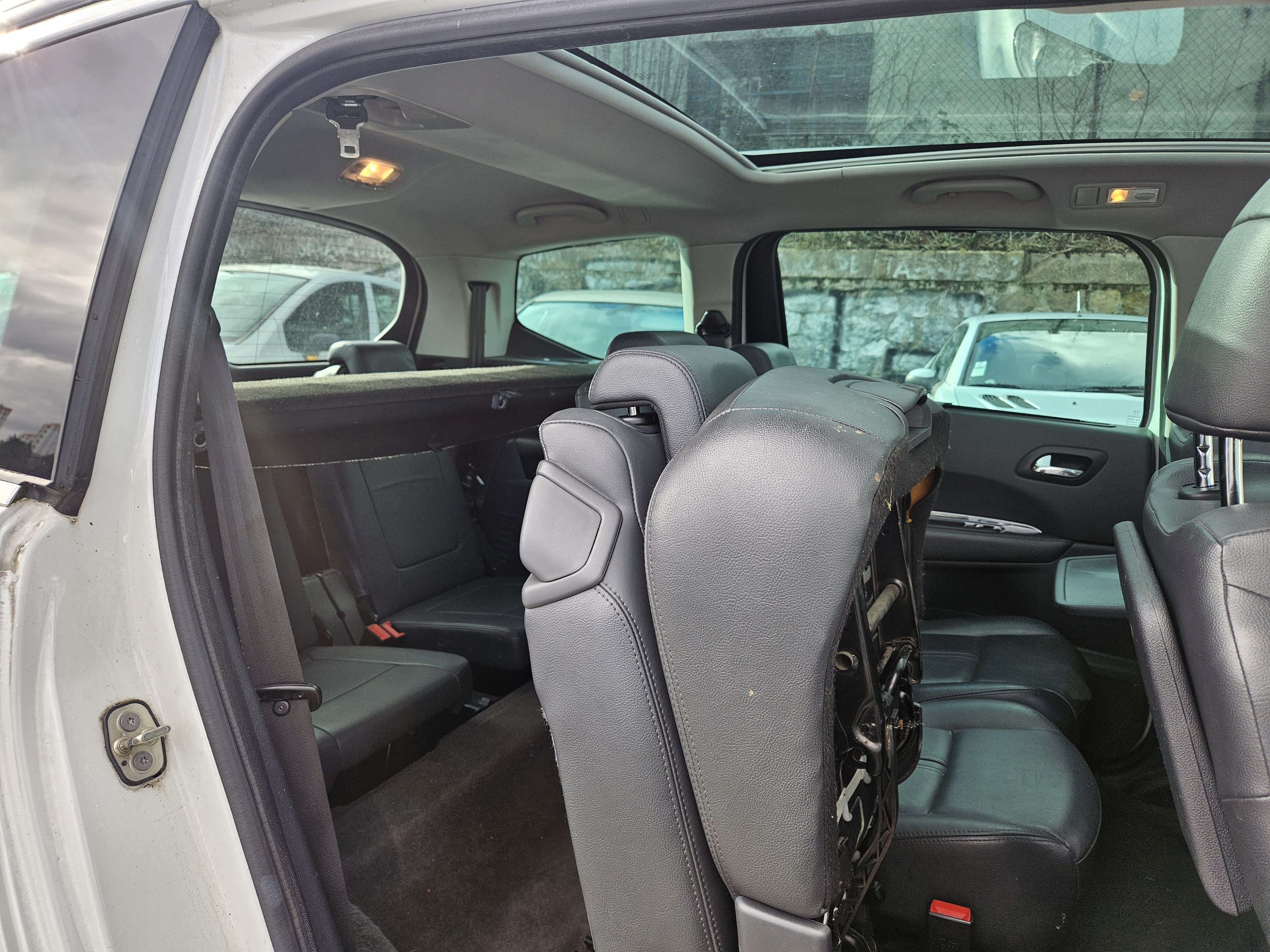 Peugeot 5008 1.6 THP 156CV FINITION FELINE CHAINE ET KIT EMBRAYAGE NEUF