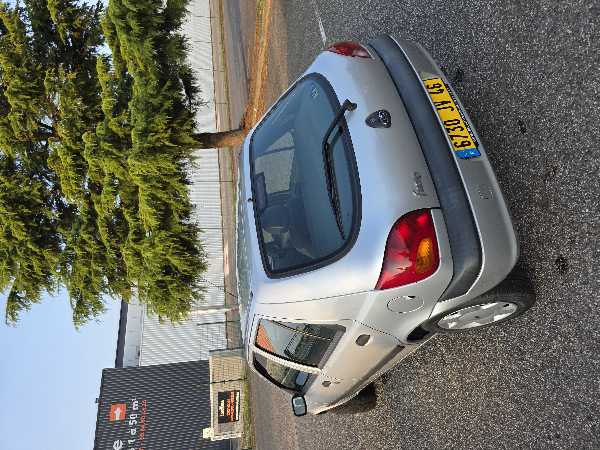 Ford Fiesta V (2) 1.25 60 EDITION 5P