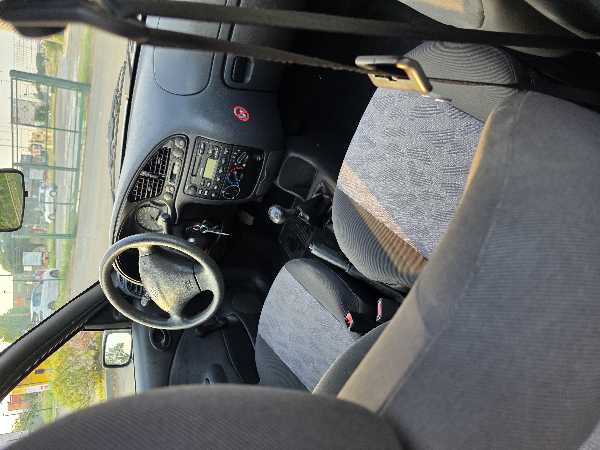 Ford Fiesta V (2) 1.25 60 EDITION 5P