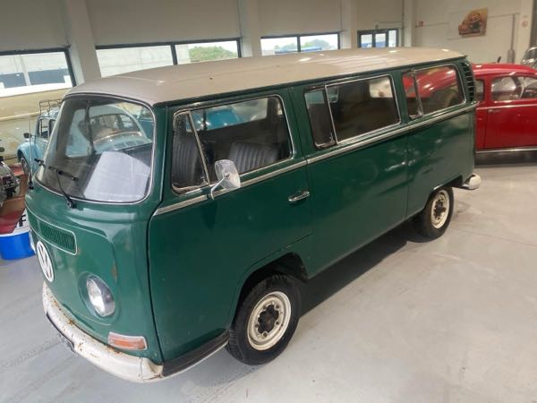 Volkswagen T2 TRÈS BEAU COMBI T2A ORIGINE CALIFORNIE EN BON ETAT