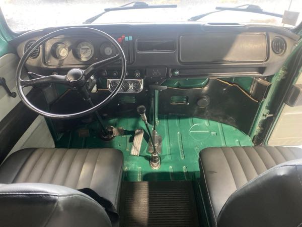 Volkswagen T2 TRÈS BEAU COMBI T2A ORIGINE CALIFORNIE EN BON ETAT