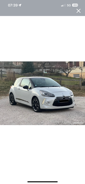 Citroen Ds3 (2) 1.6 BLUEHDI 120 SO IRRESISTIBLE