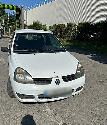 Renault Clio II (2) CAMPUS 1.5 DCI 70 AUTHENTIQUE 3P
