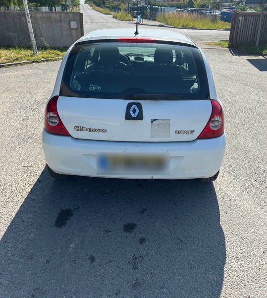 Renault Clio II (2) CAMPUS 1.5 DCI 70 AUTHENTIQUE 3P