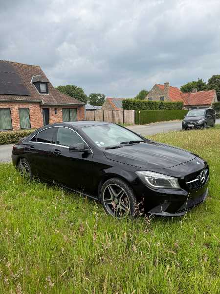 Mercedes-Benz Cla (2) 220 D 9CV FASCINATION 4MATIC 7G-DCT