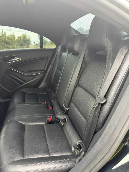 Mercedes-Benz Cla (2) 220 D 9CV FASCINATION 4MATIC 7G-DCT