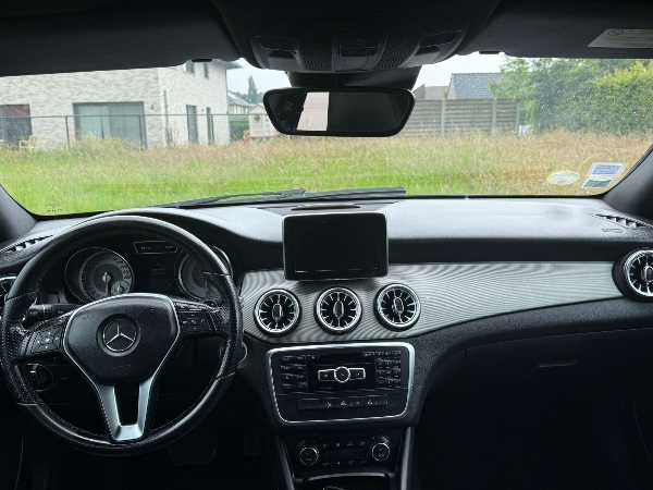 Mercedes-Benz Cla (2) 220 D 9CV FASCINATION 4MATIC 7G-DCT