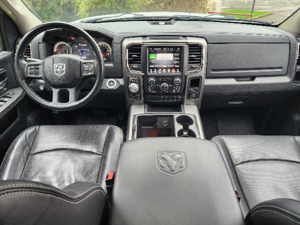 Dodge Ram 1500 5.7 V8 395 GPL HEMI CREW CAB SPORT