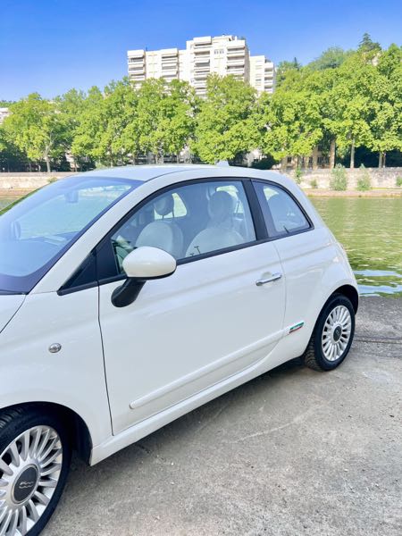 Fiat 500 Fiat 500 pop 1.2 2008 CarPlay 2025 voiture blanche