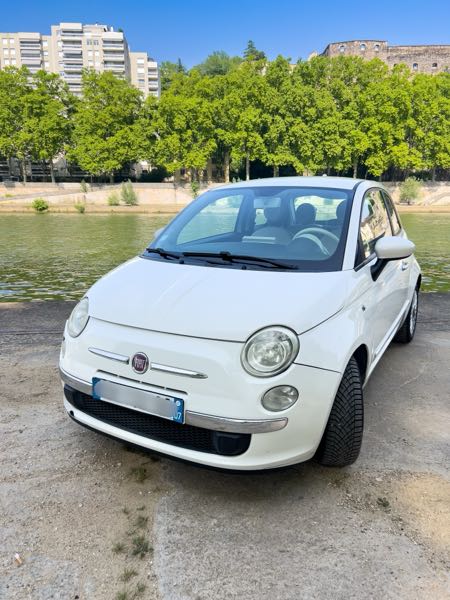 Fiat 500 Fiat 500 pop 1.2 2008 CarPlay 2025 voiture blanche