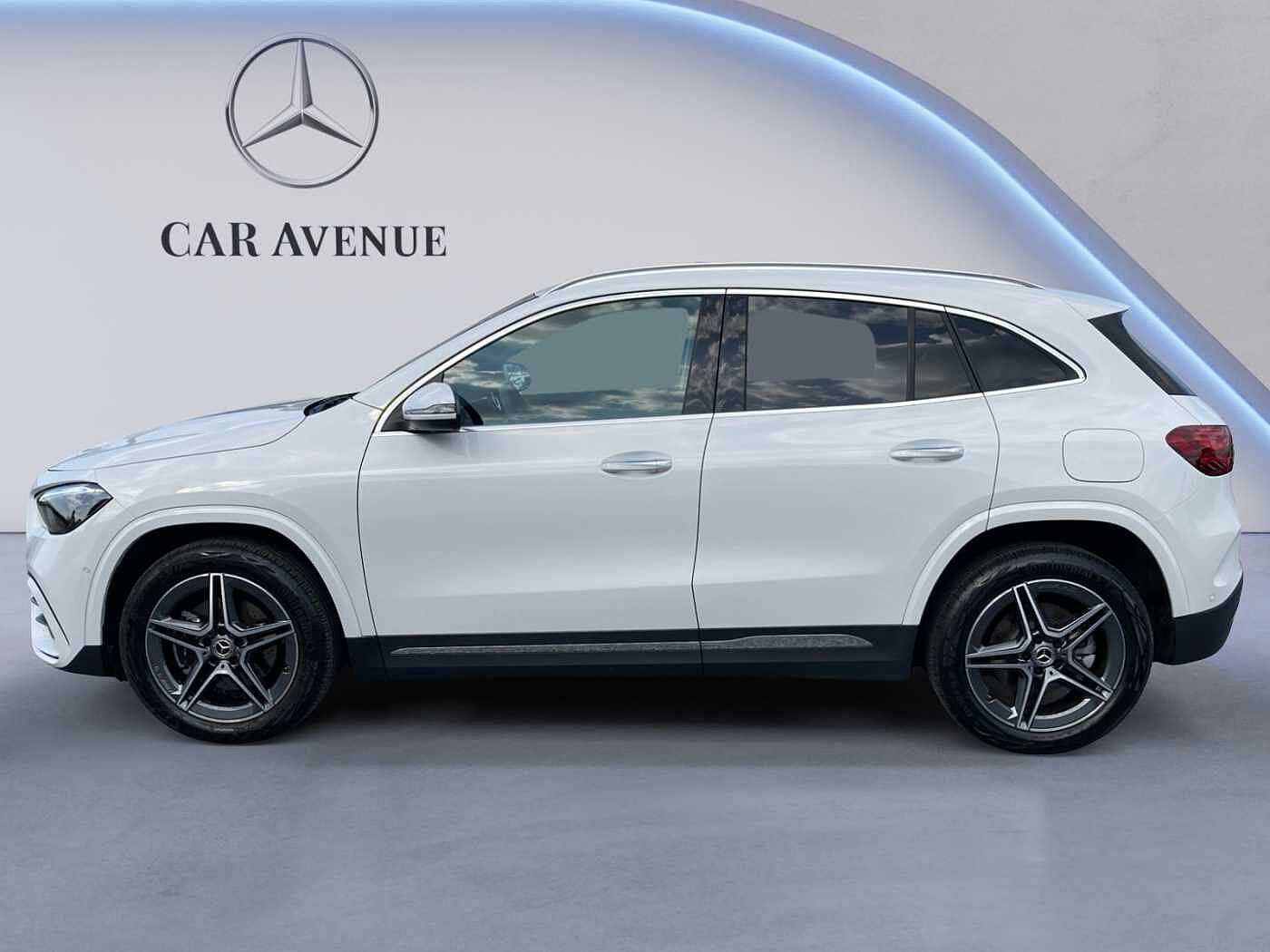 Mercedes-Benz GLA 250  e AMG Line