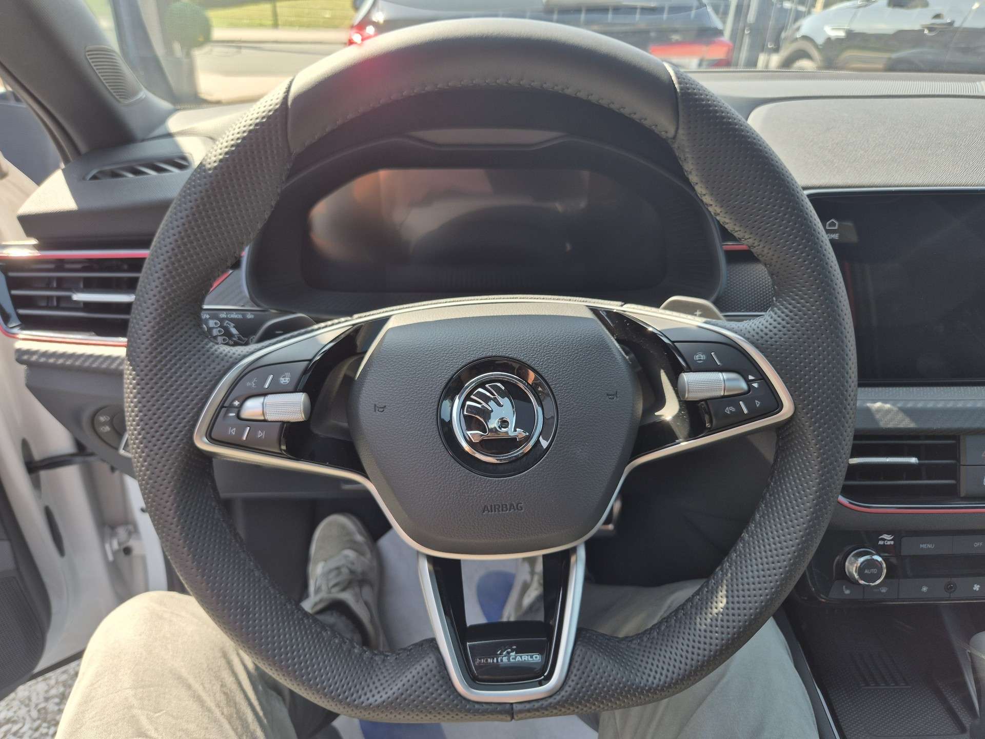 Skoda Kamiq 1.0 TSI Finition "Monte Carlo" DSG - Neuf 0KM - Garantie 12 Mois avec Entretien Effectué - Dispo sous 48H - Zone LEZ Ok