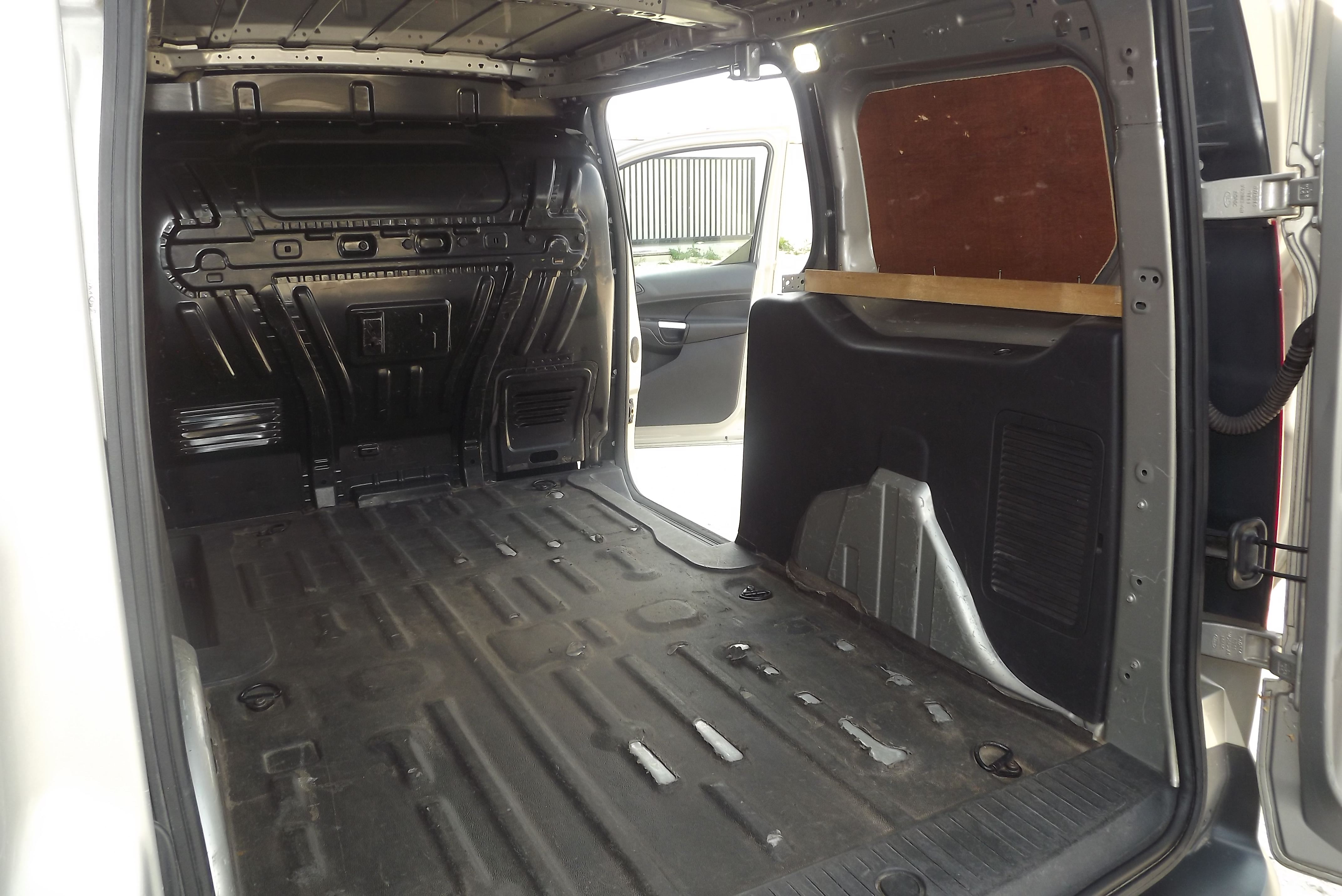 Ford Transit Connect II (2) L2 1.0 ECOBOOST 100 S&amp;S LIMITED