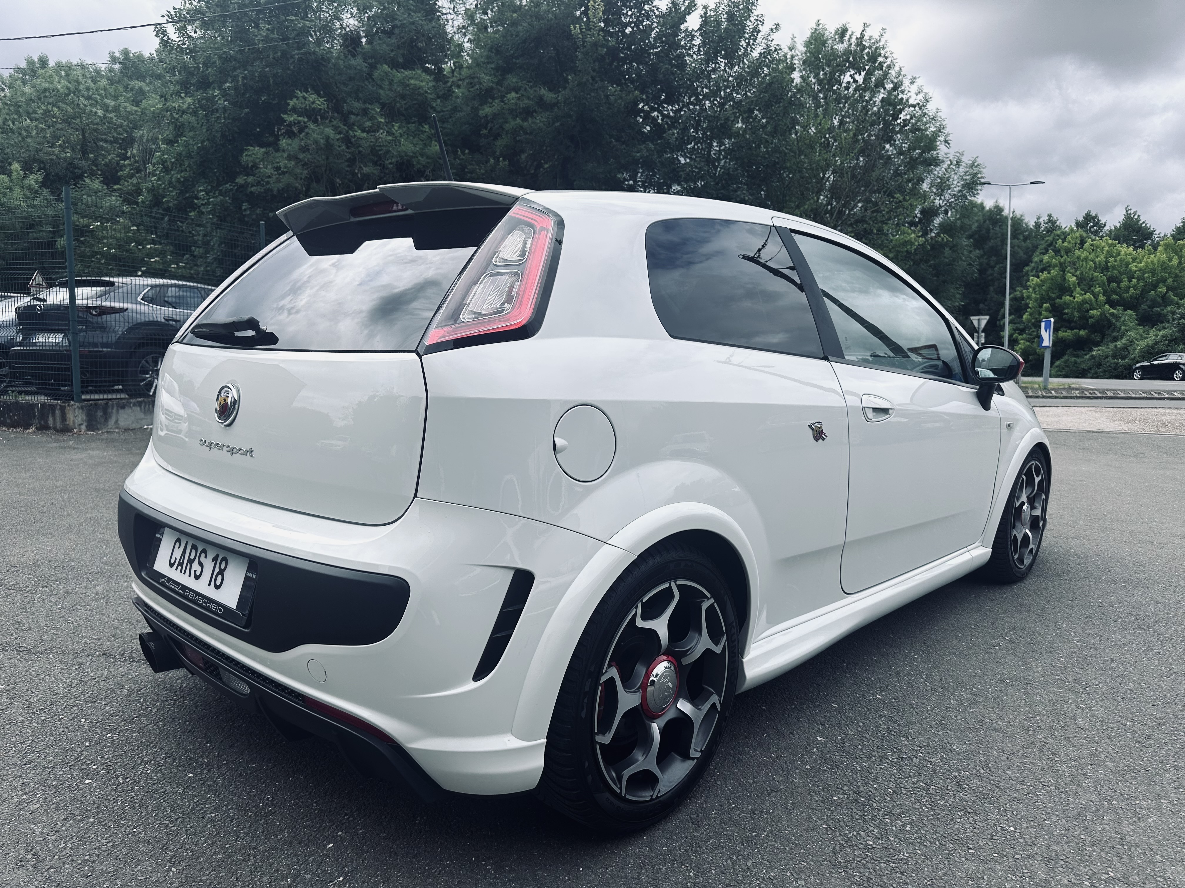 Abarth Grande Punto 1.4 T-JET 180 SUPERSPORT